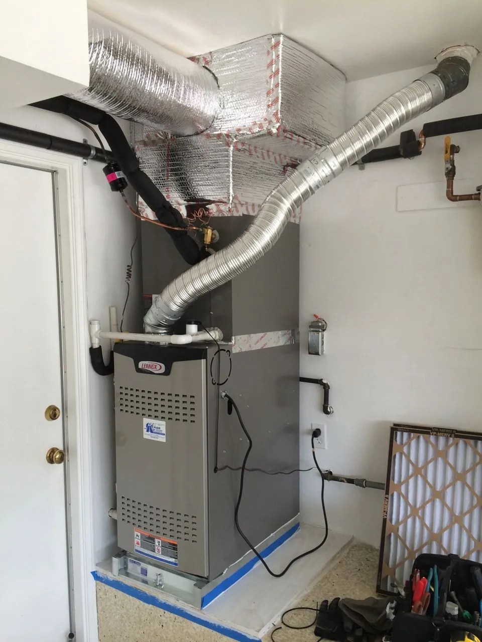 Just another 4 ton 13 SEER Lennox residental system replacement