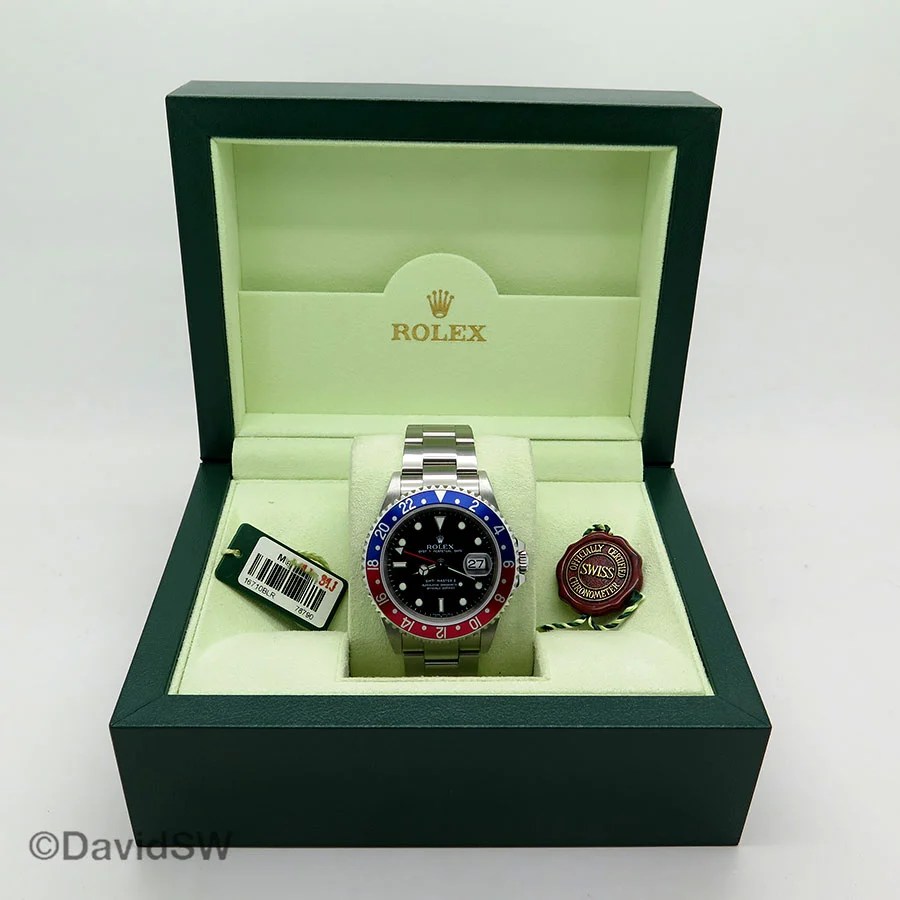 FS Rolex 16710 GMT MASTER IIRED/ BLUE BEZELSTAINLESS STEELM SERIAL