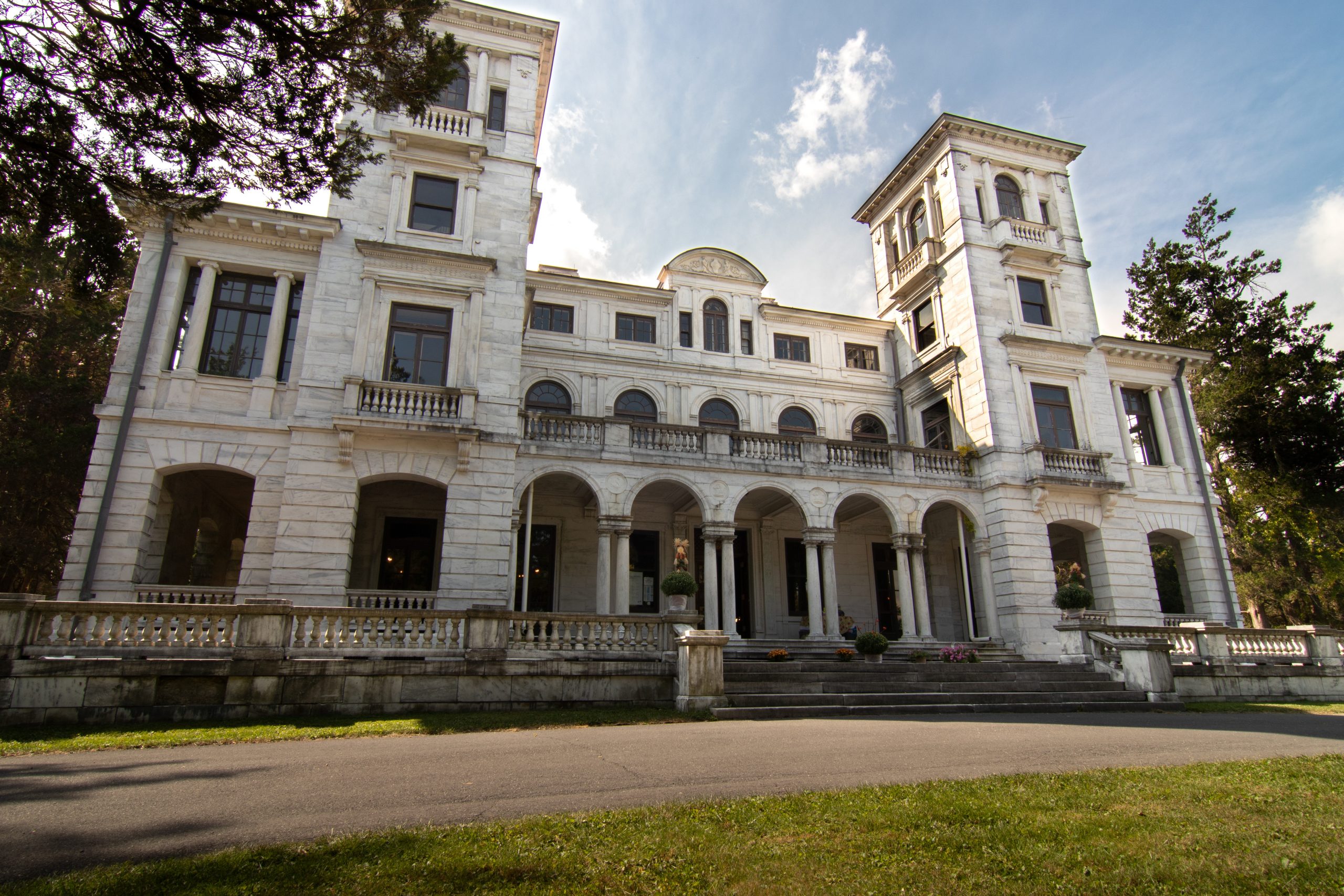 Swannanoa Palace Hauntingly Beautiful