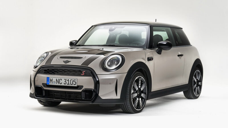 2022 Mini Cooper Debuts A Facelift And Revised Interior IMBOLDN