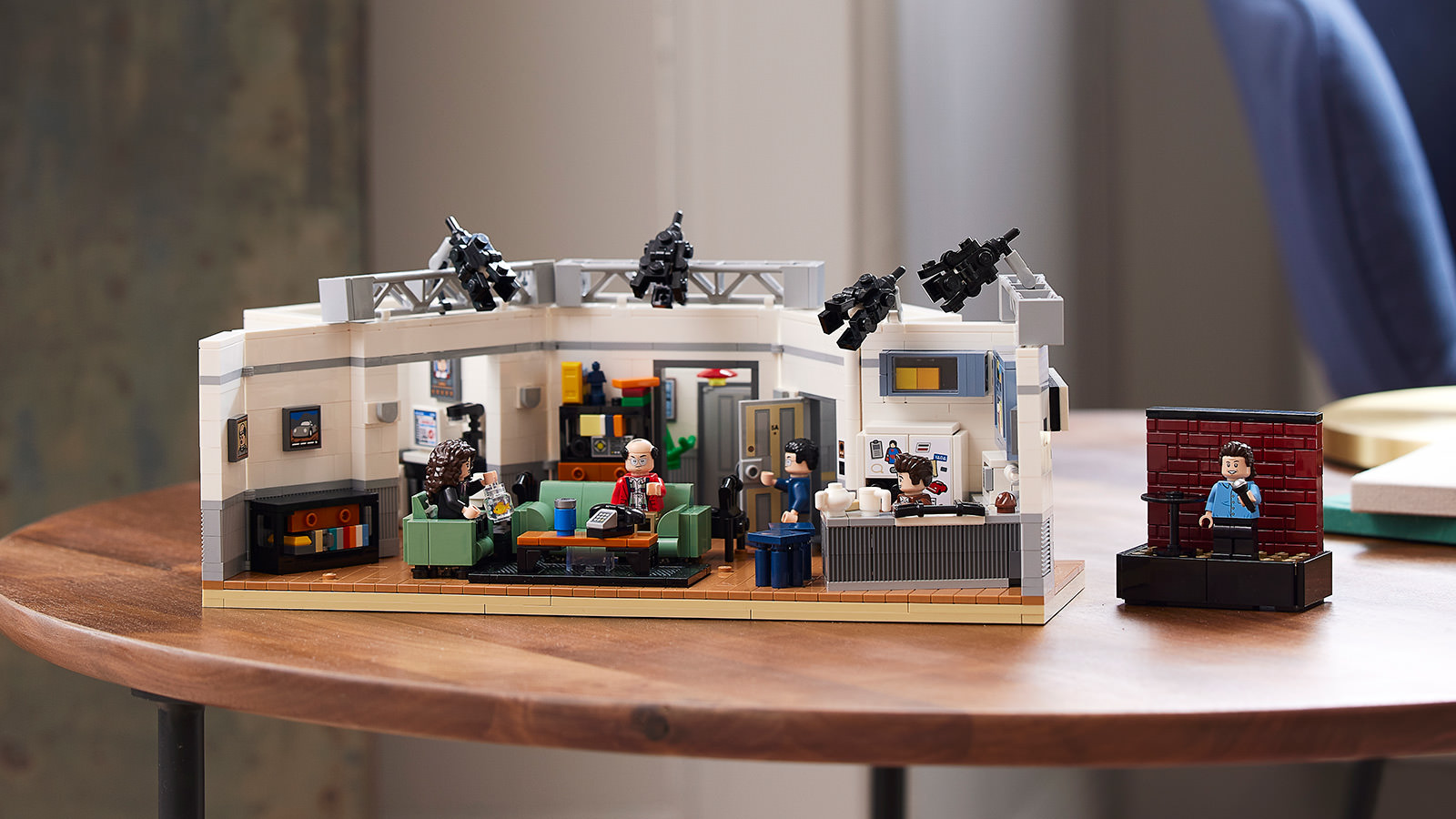 Marking The 32nd Anniversary, LEGO To Release The Seinfeld Set