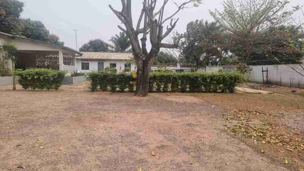 BIENS A LOUER, Maison / villa, Nombre de chambre(s) peu importeLieu