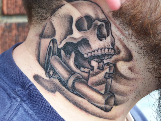 Low Lock tattoo Studio Ron Meyers richie's neck tattoo