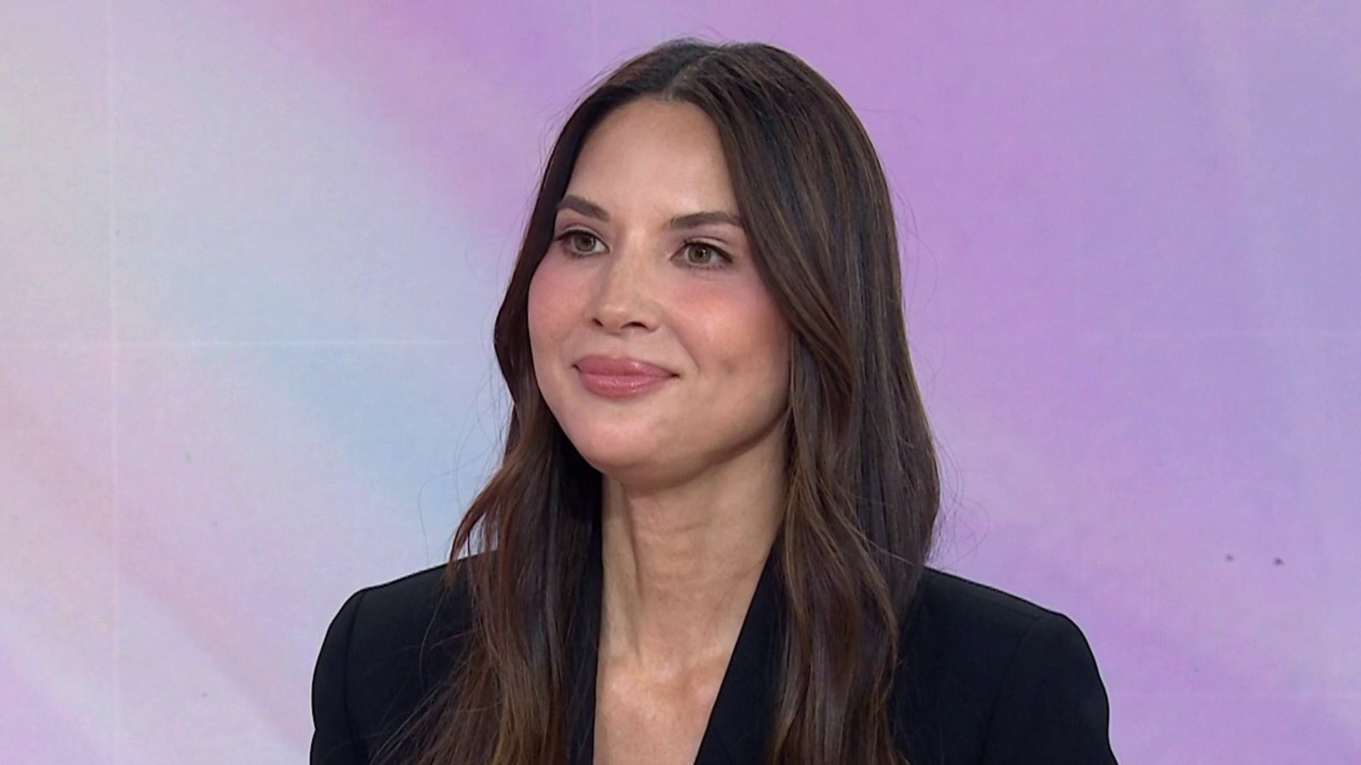 Olivia Munn reveals she quit acting before 'Friends & Neighbors'
