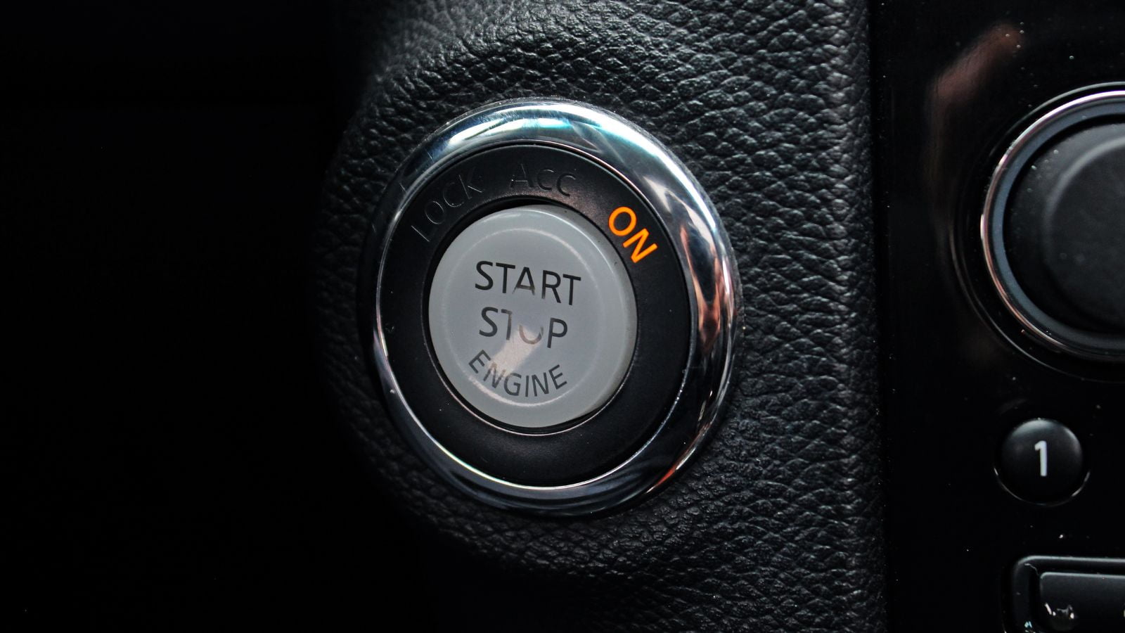 20 Irritating Things About Today’s Cars That Drivers Never Asked For