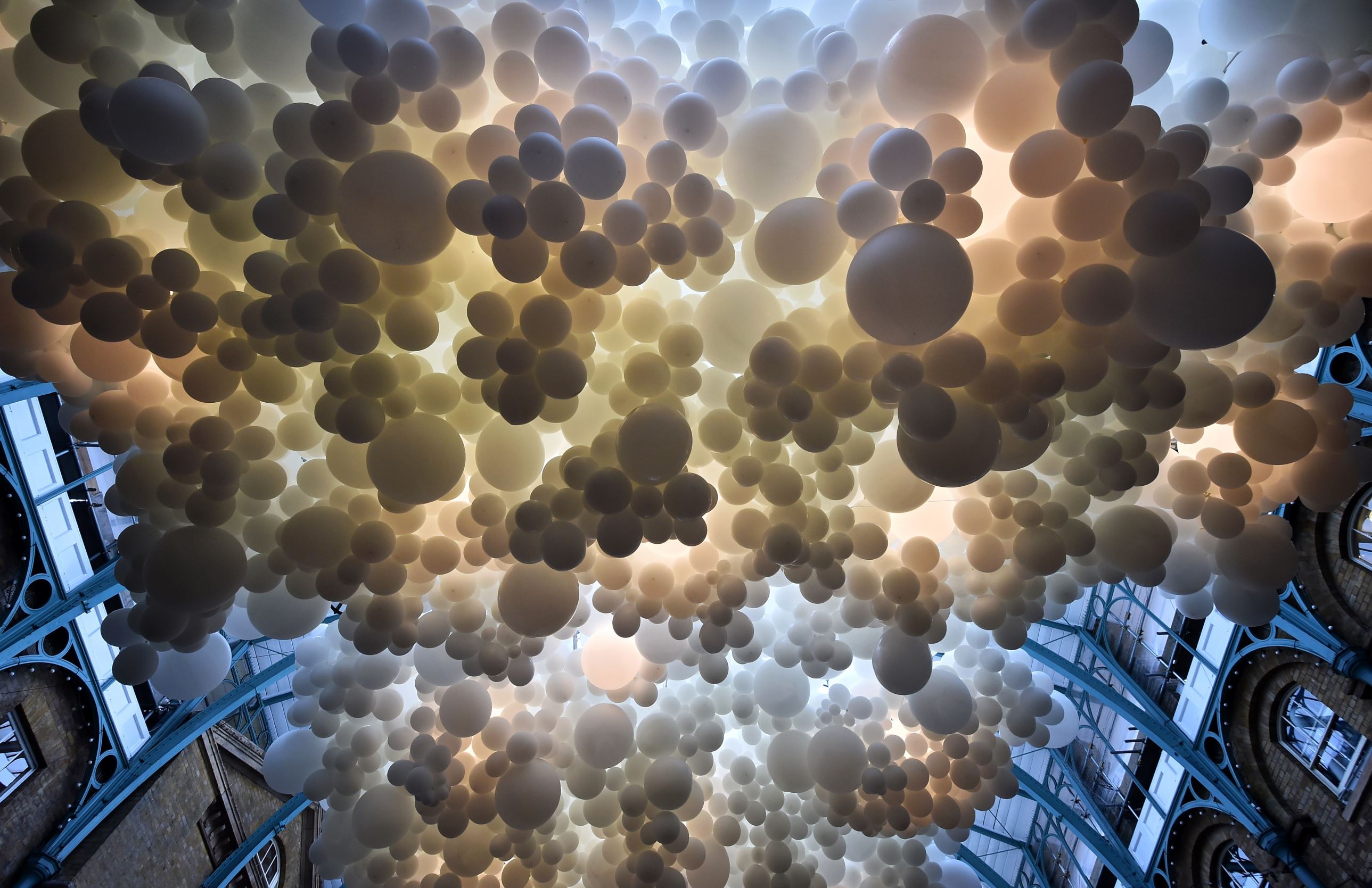 30 amazing art installations around the world