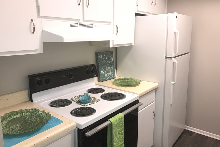 Goldelm at Charter Pointe Altamonte Apartments