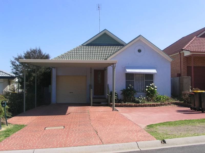 Real Estate For Lease 6B Emmett Close Picton , NSW