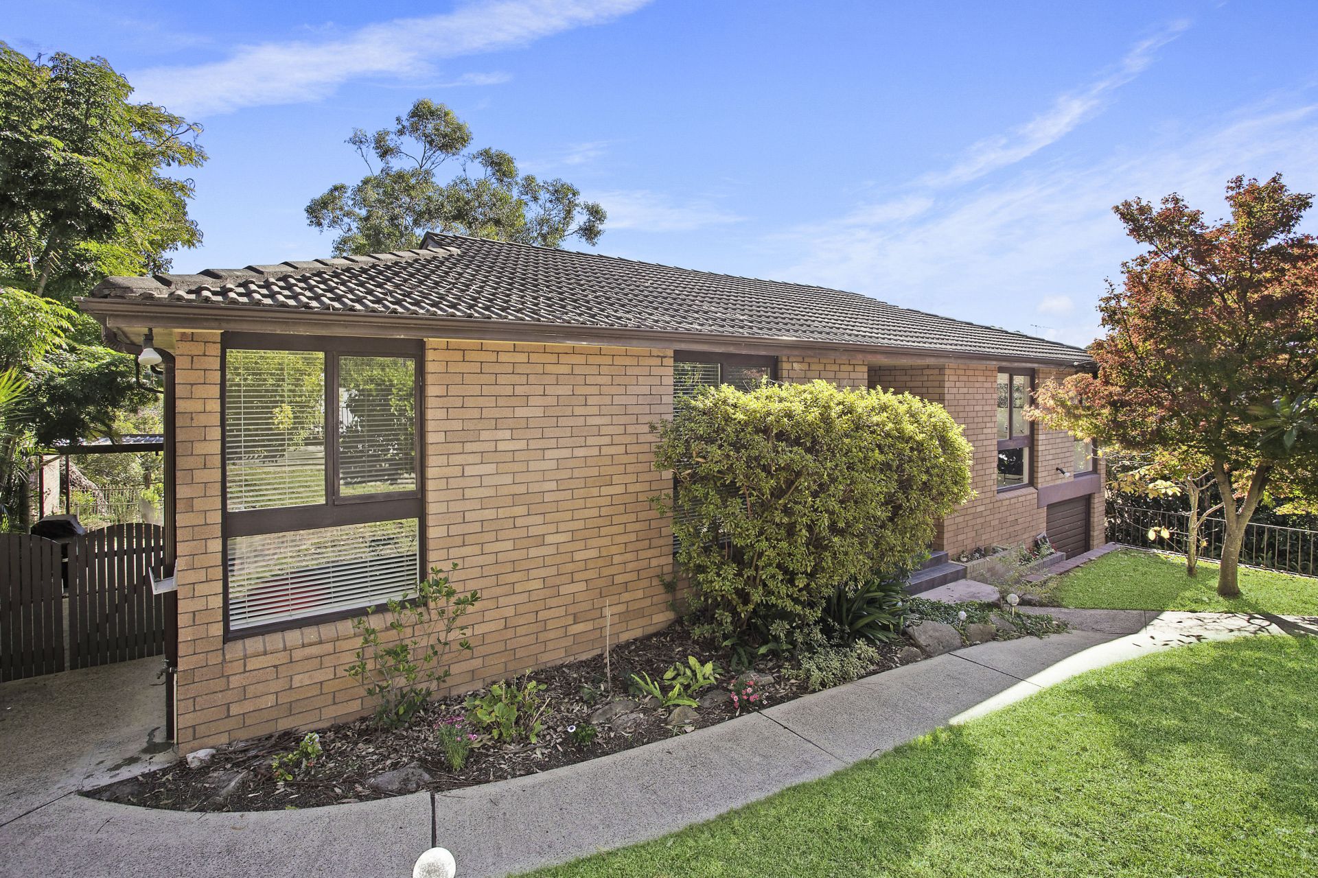 18 Avenel Road, Gymea Bay Pulse Property Agents