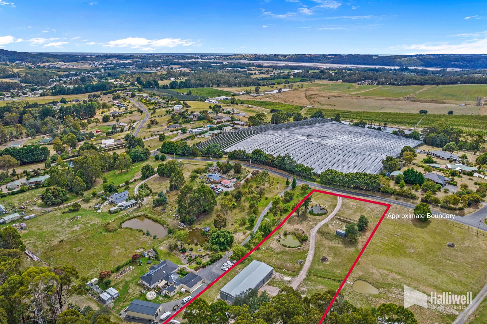 114 Grandview Drive, South Spreyton Halliwell Property Agents