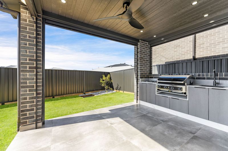 Real Estate For Lease 3A Ledwell Way Oran Park , NSW