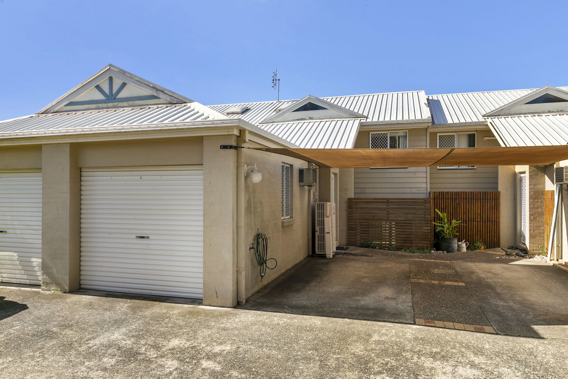Real Estate For Sale 3/9 Maranta Street Elanora , QLD