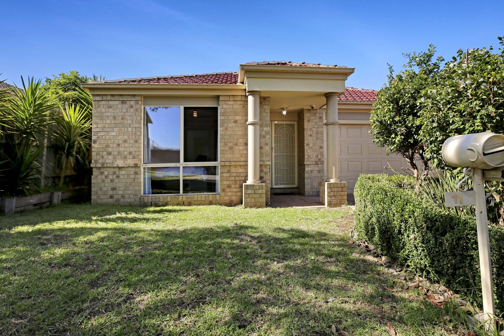 Real Estate For Lease 11 Simon Court Epping , VIC