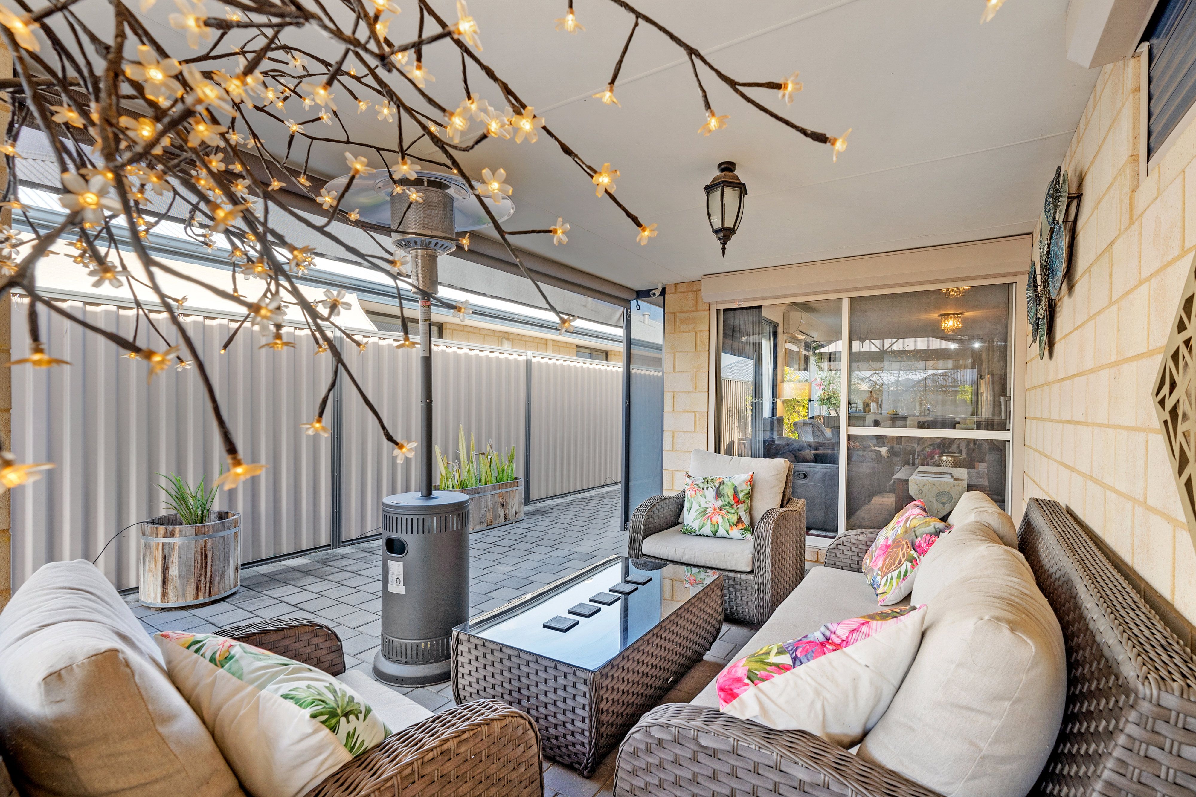 Real Estate For Sale 52 Riva Entrance Piara Waters , WA