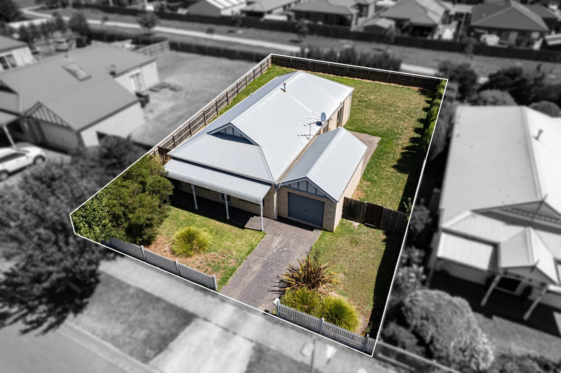 29 Clifford Drive, Drouin OBrien Real Estate