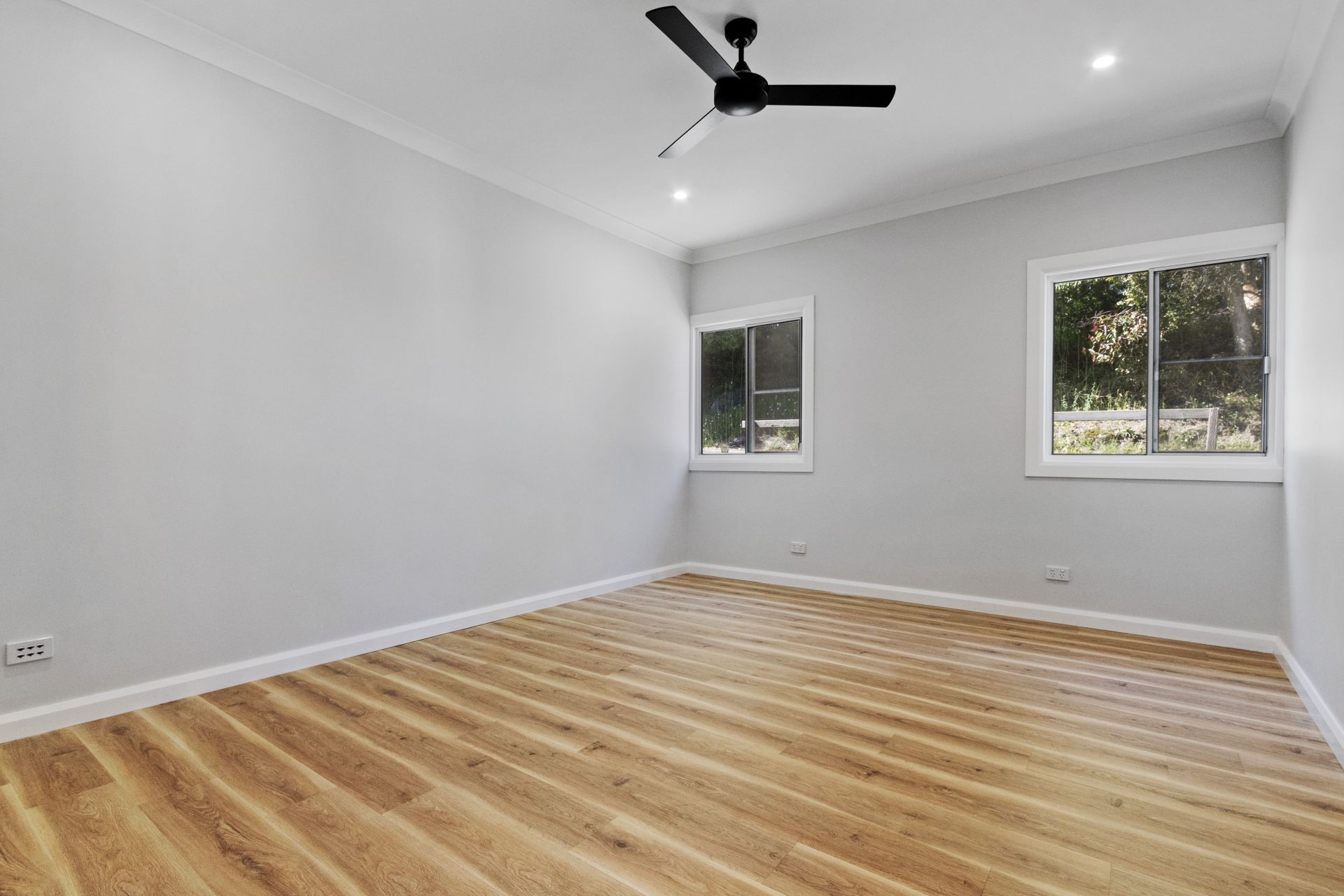 Real Estate For Lease 11 Street Highfields , NSW