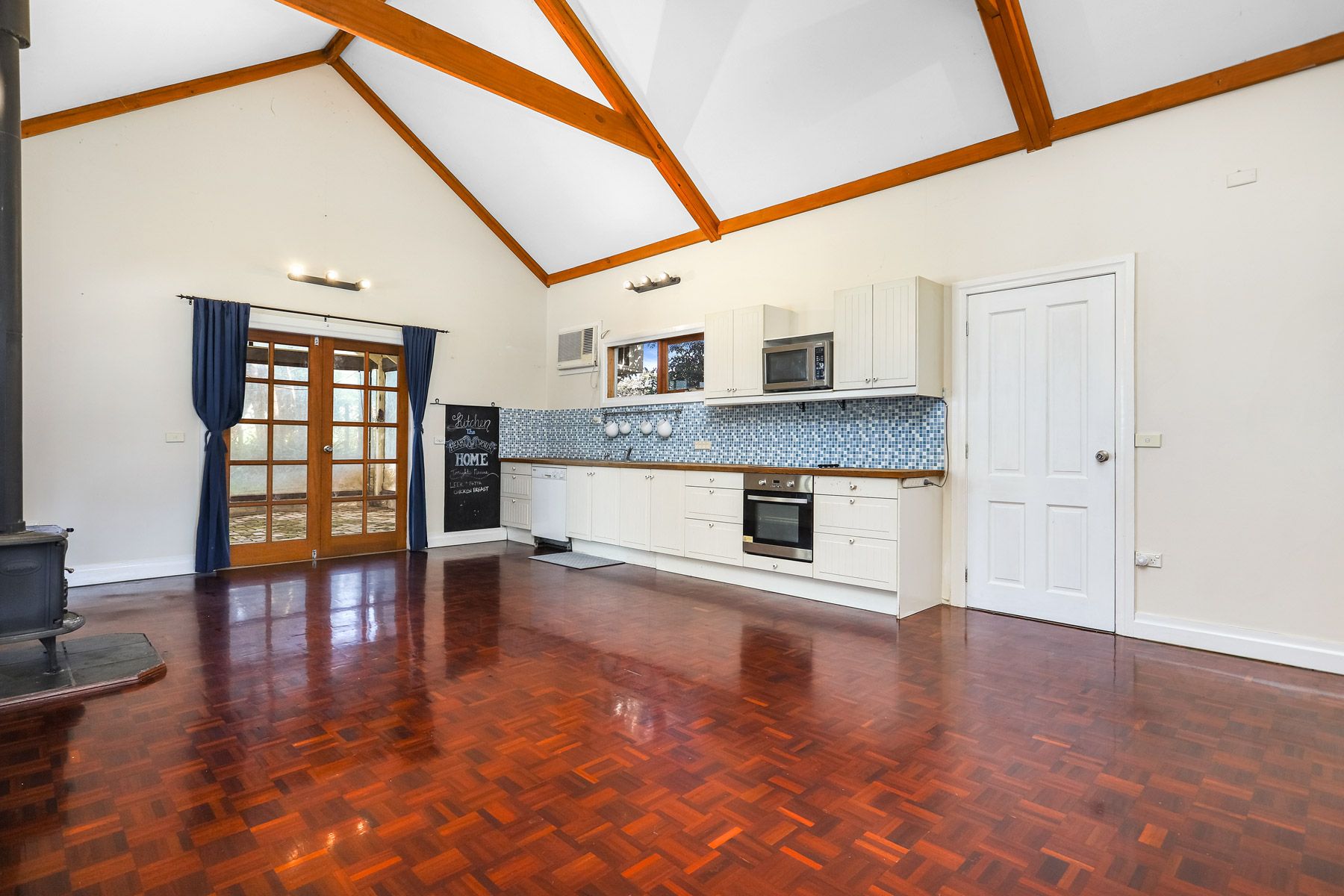 Real Estate For Lease 5a Peebles Road Arcadia , NSW