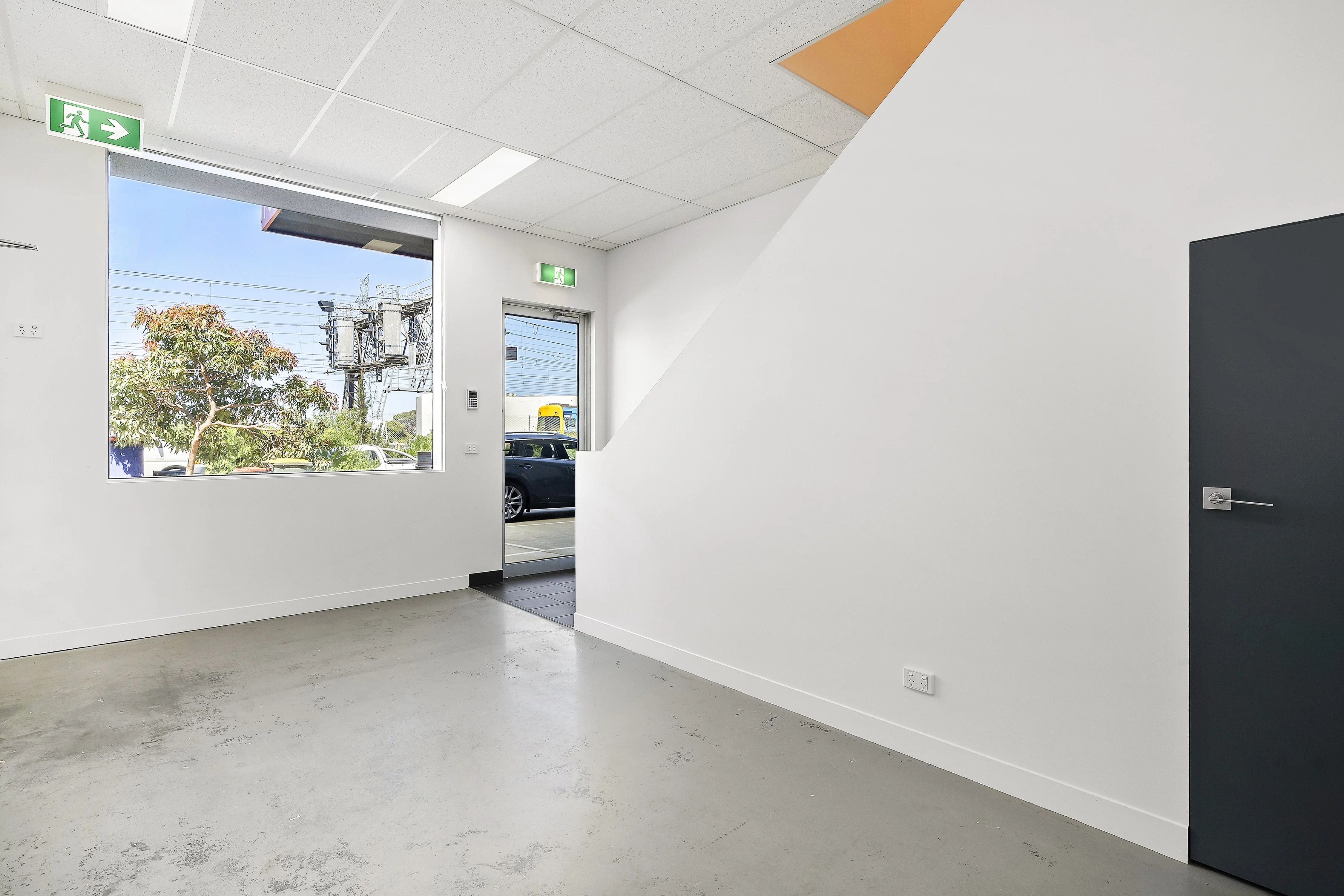 10 McLennan Drive, Kensington Jas Stephens