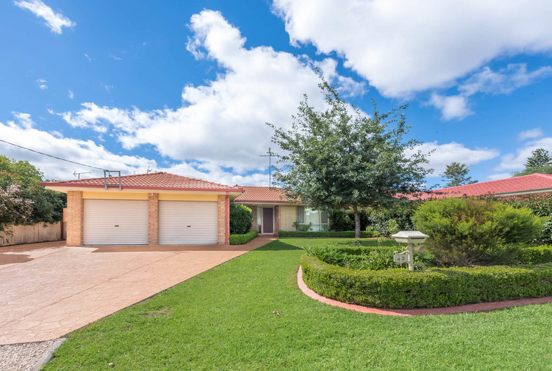 Real Estate For Lease 43 Appenine Road Yerrinbool , NSW