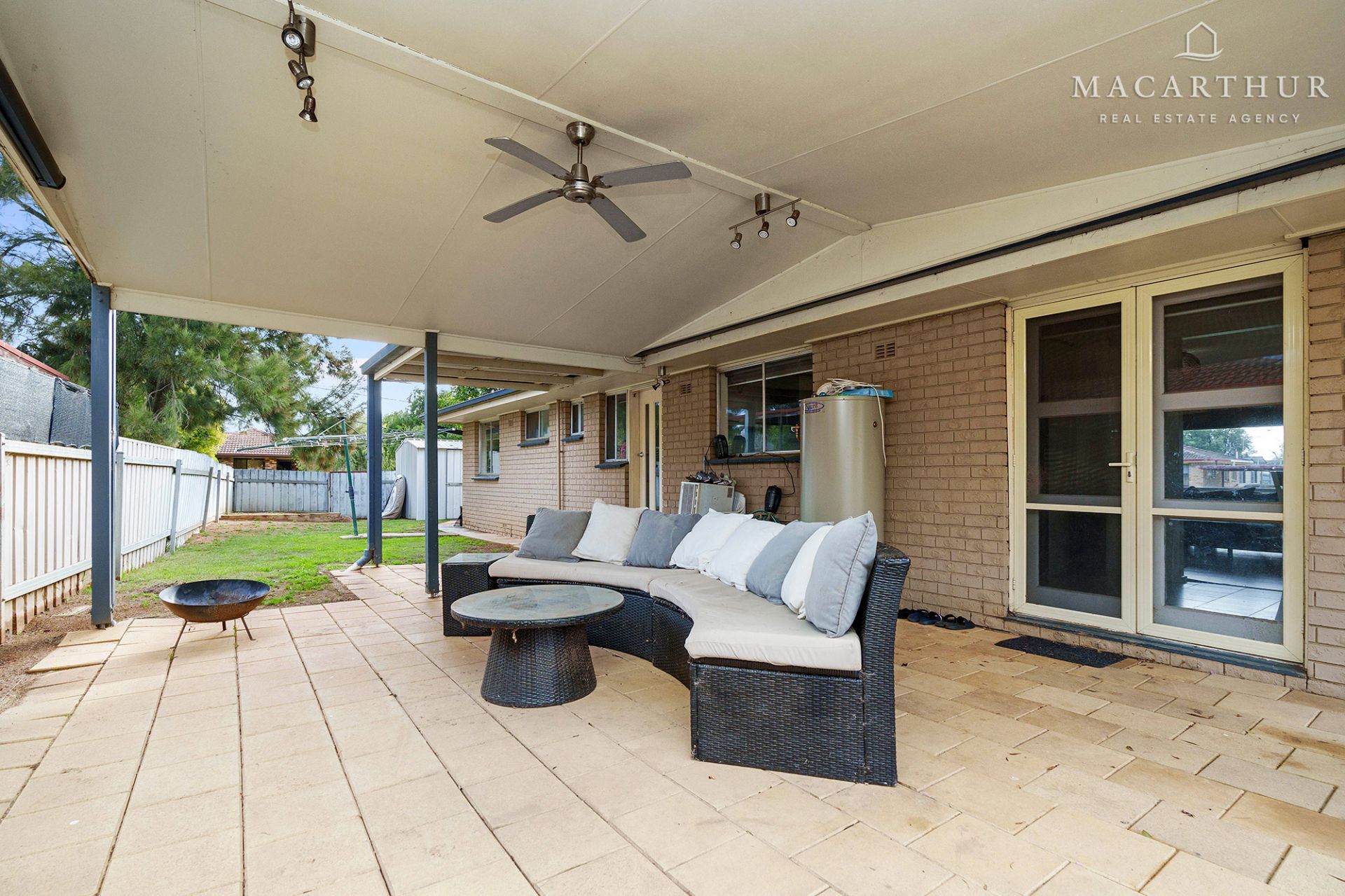 1 Hurd Street, Ashmont Macarthur Real Estate Agency