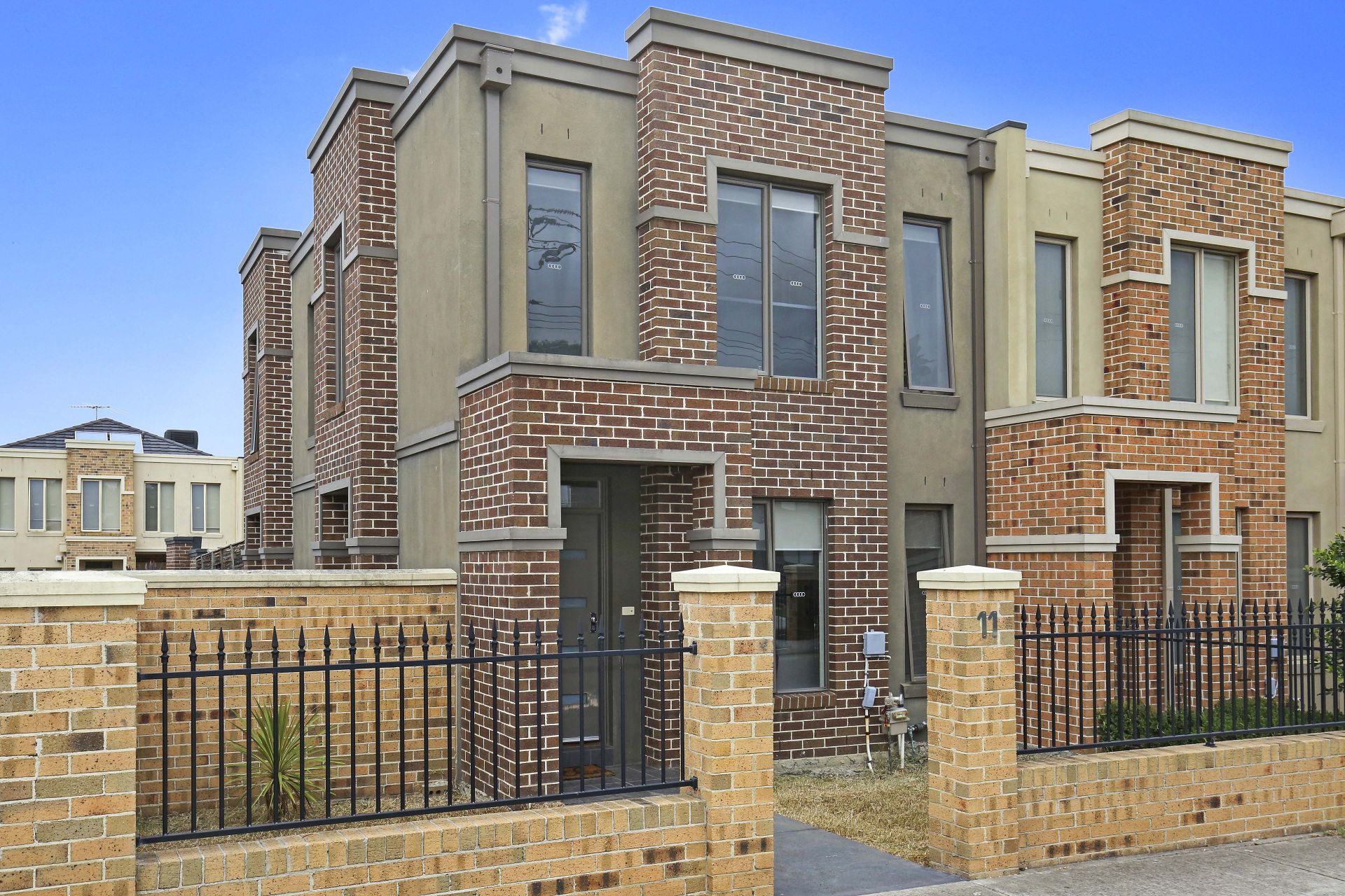 Real Estate For Lease 11/191 Gordons Road South Morang , VIC