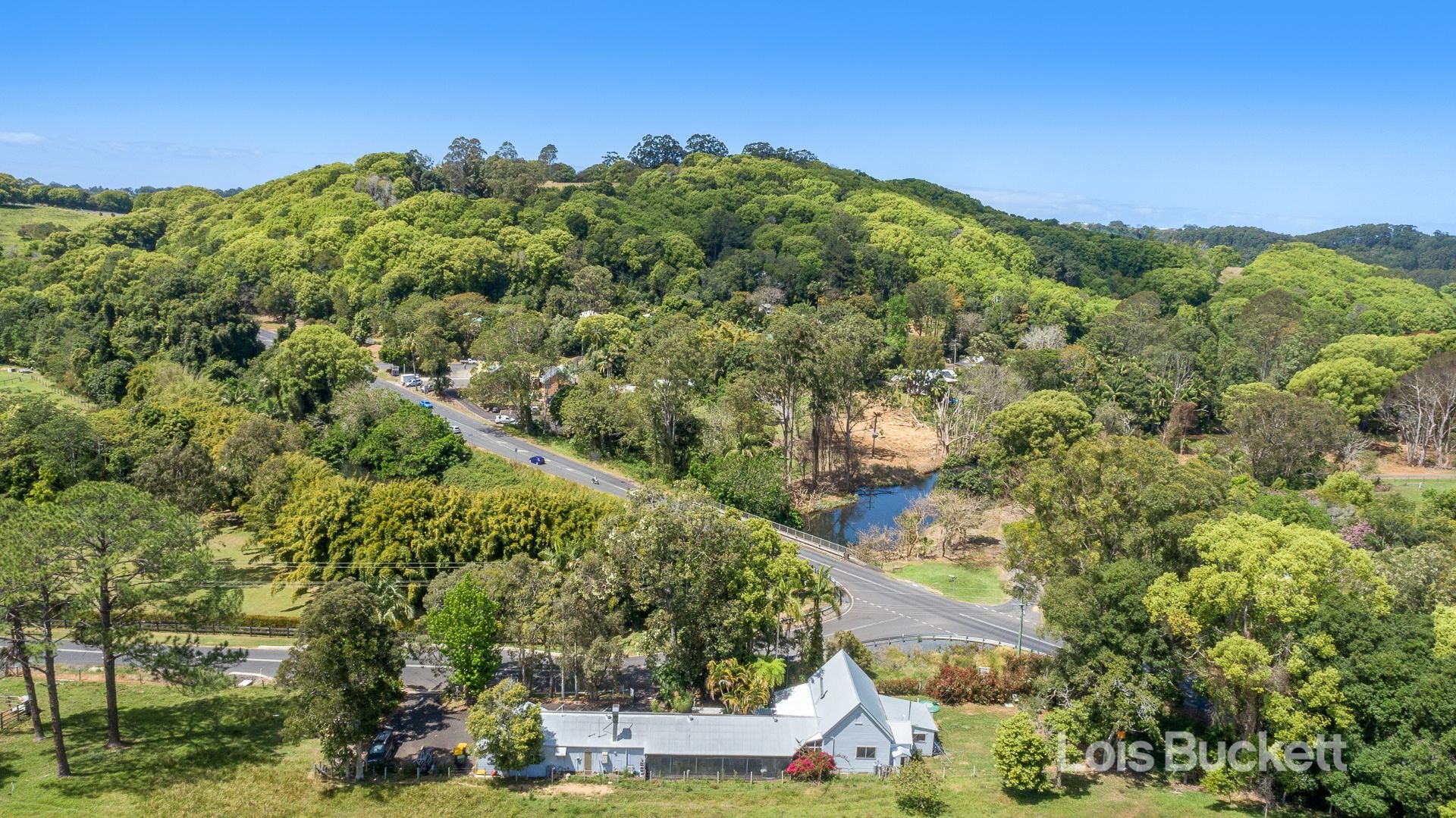 5 Fernleigh Road, Tintenbar Lois Buckett Real Estate