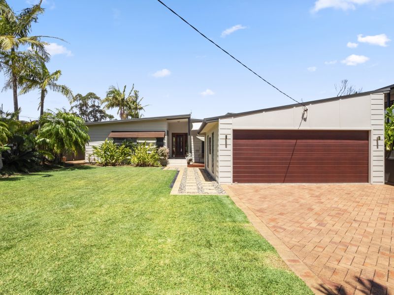 Real Estate For Sale 8 Arrawarra Road Arrawarra Headland , NSW