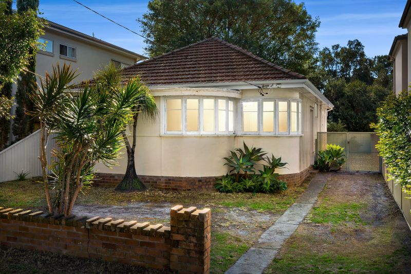 Real Estate For Sale 75 Hollywood Street Monterey , NSW