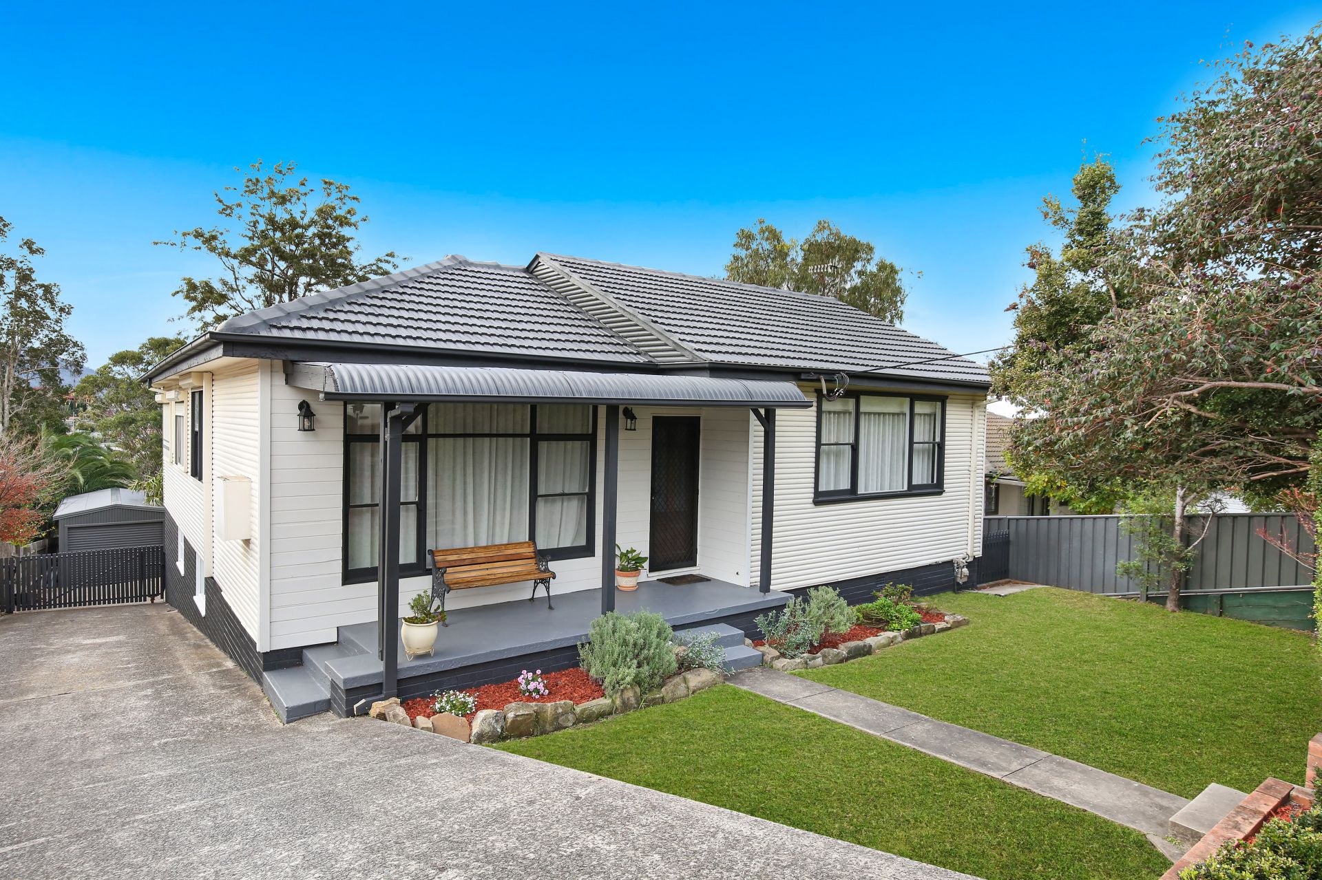 Real Estate For Sale 106 Panorama Drive Farmborough Heights , NSW