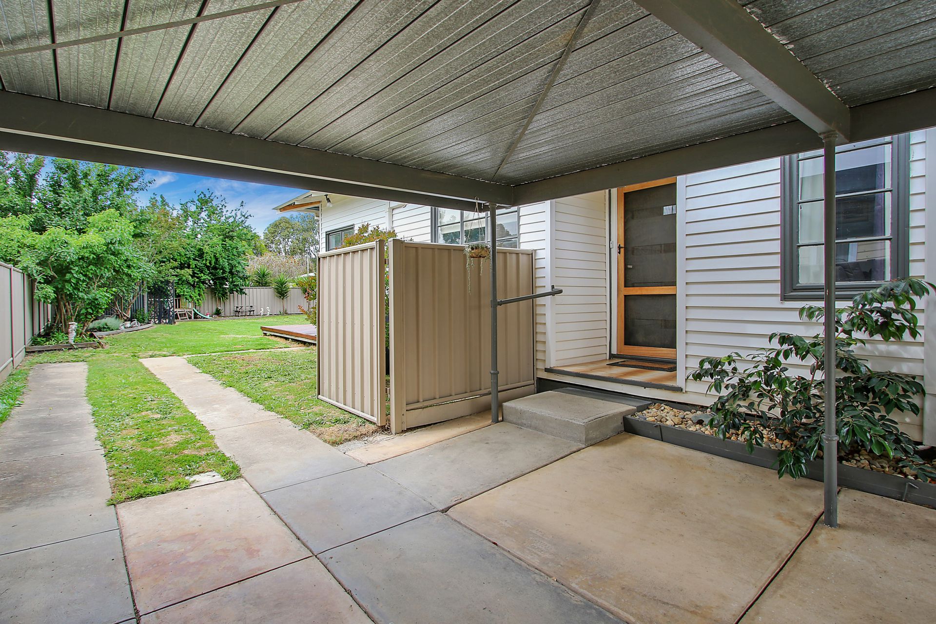 13 Afton Ave, BENALLA Living Here Benalla