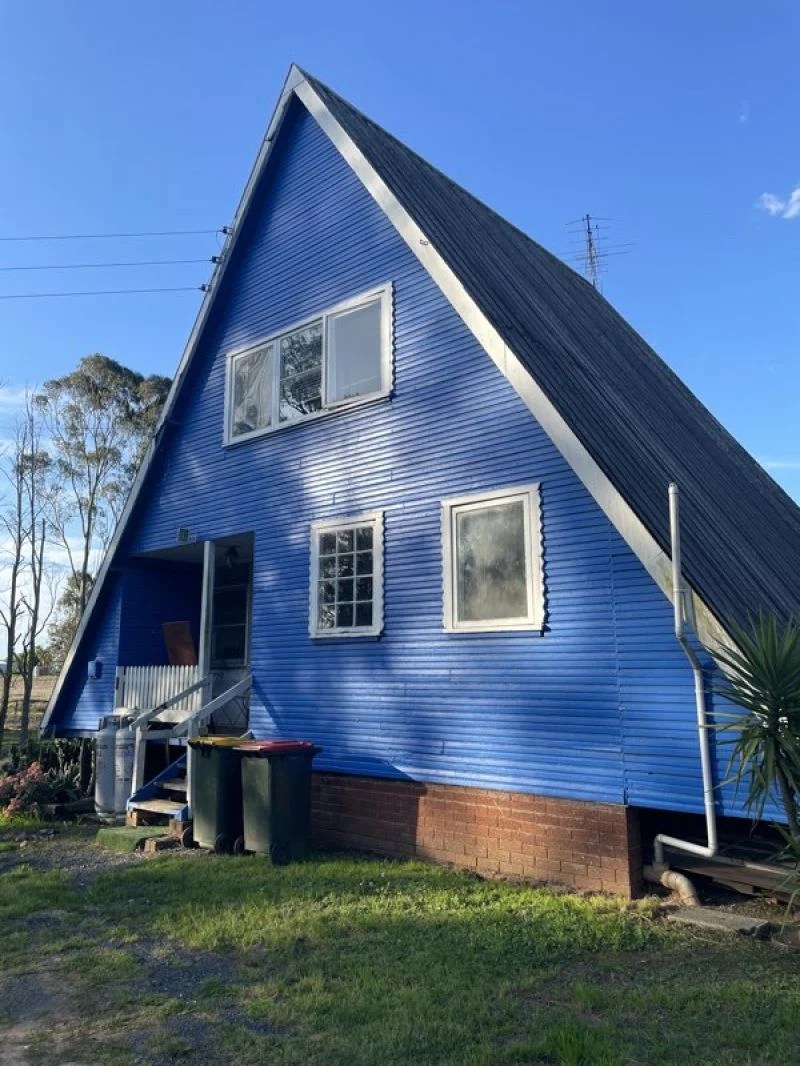 8 Clarke Street, Riverstone Hometown Realty