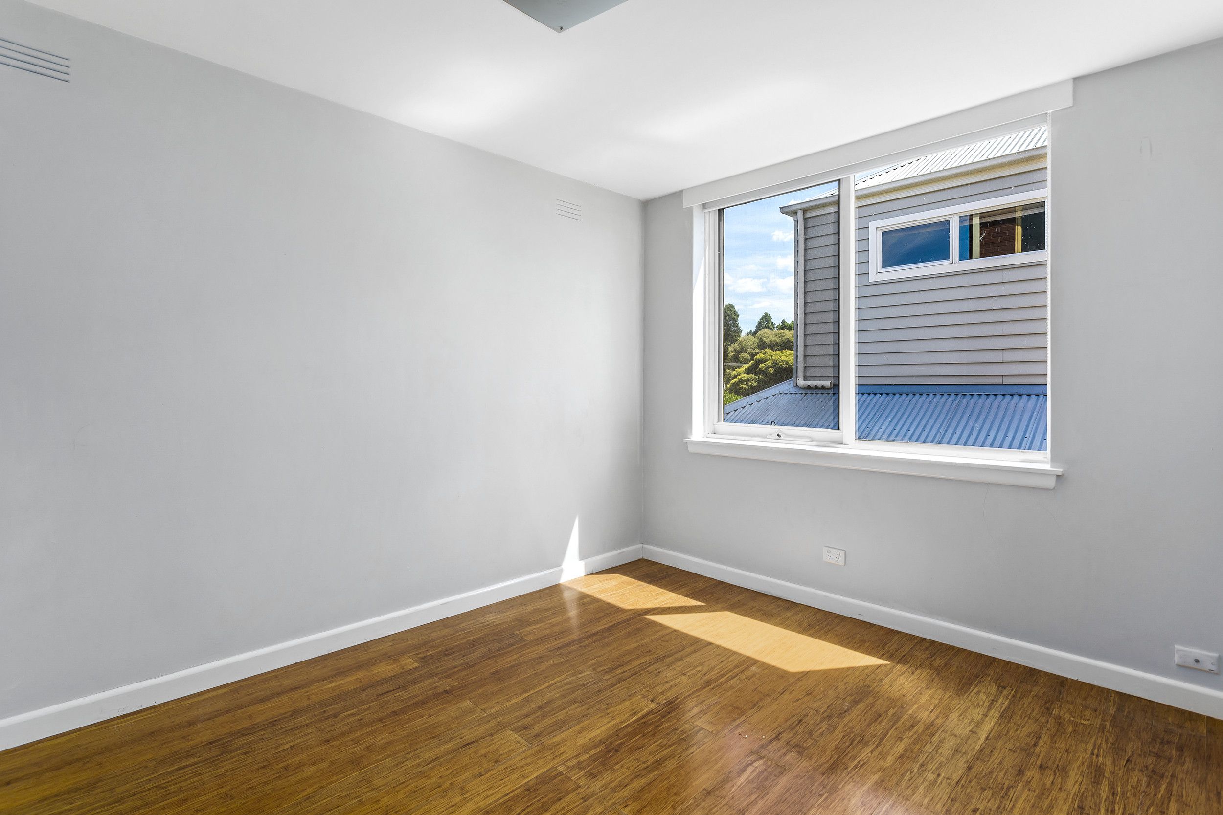 Real Estate For Sale 5/4 Normanby Street Windsor , VIC