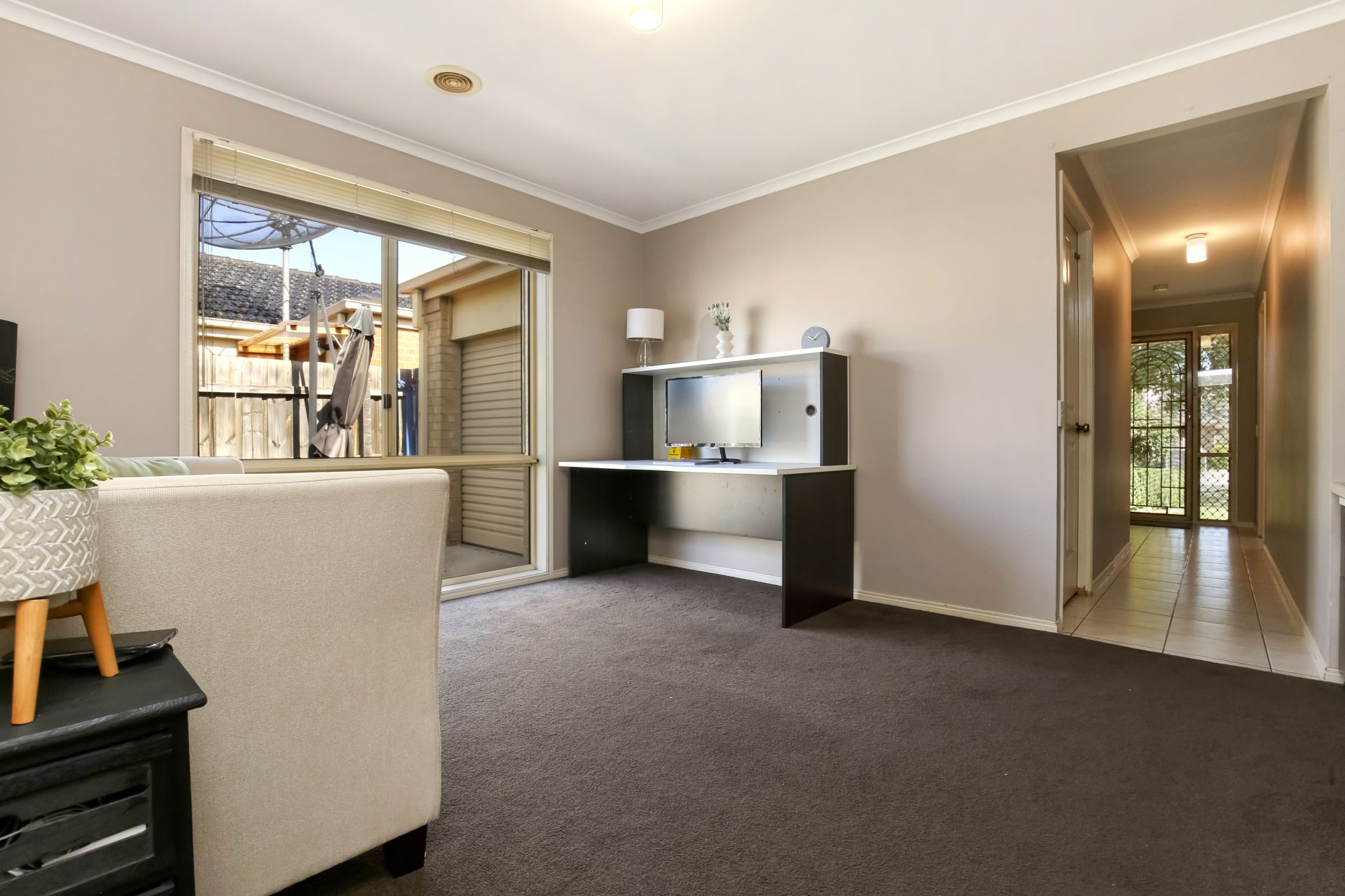 Real Estate For Lease 11 Simon Court Epping , VIC