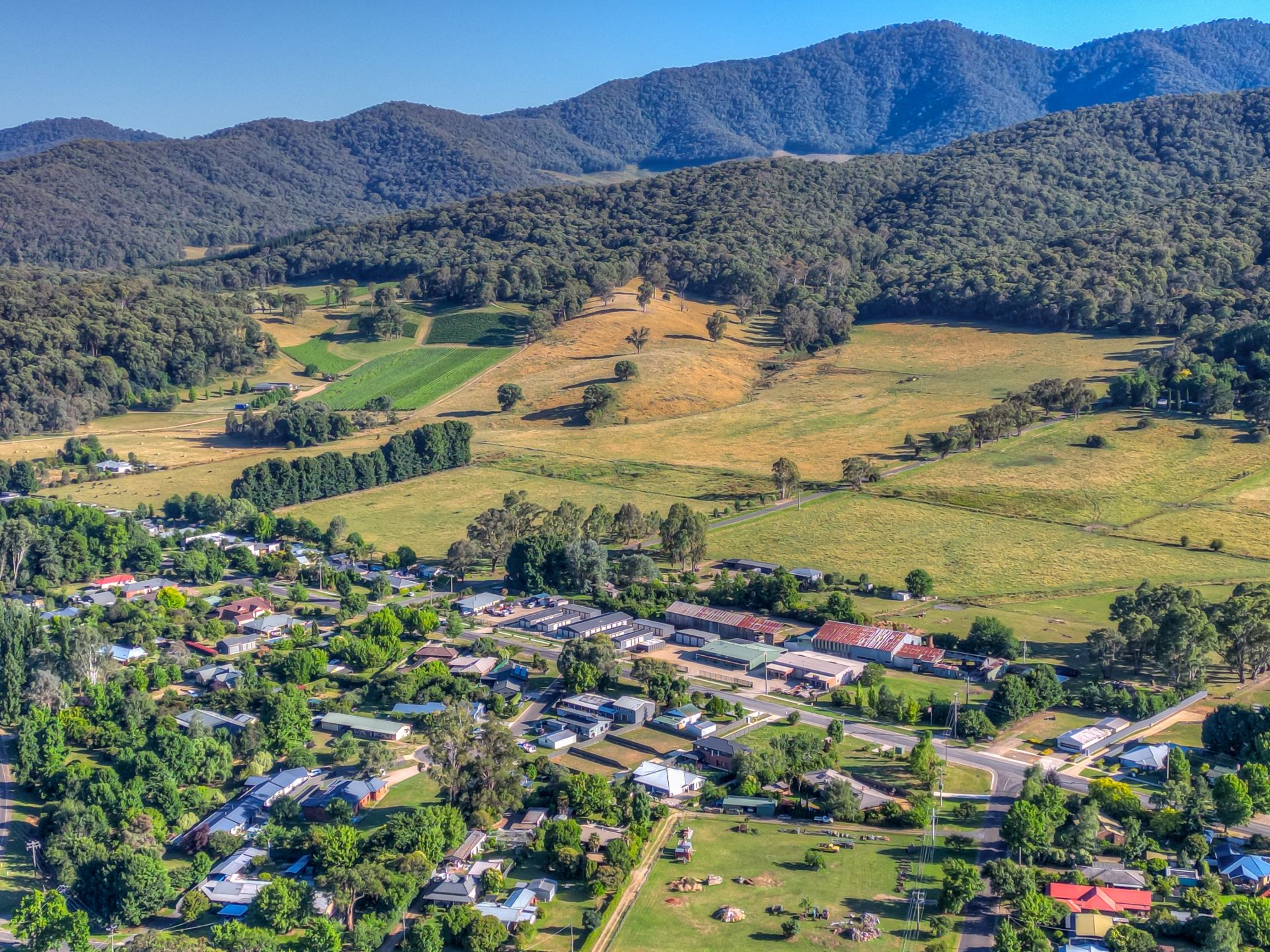 34B Station Street, Porepunkah Dickens Real Estate