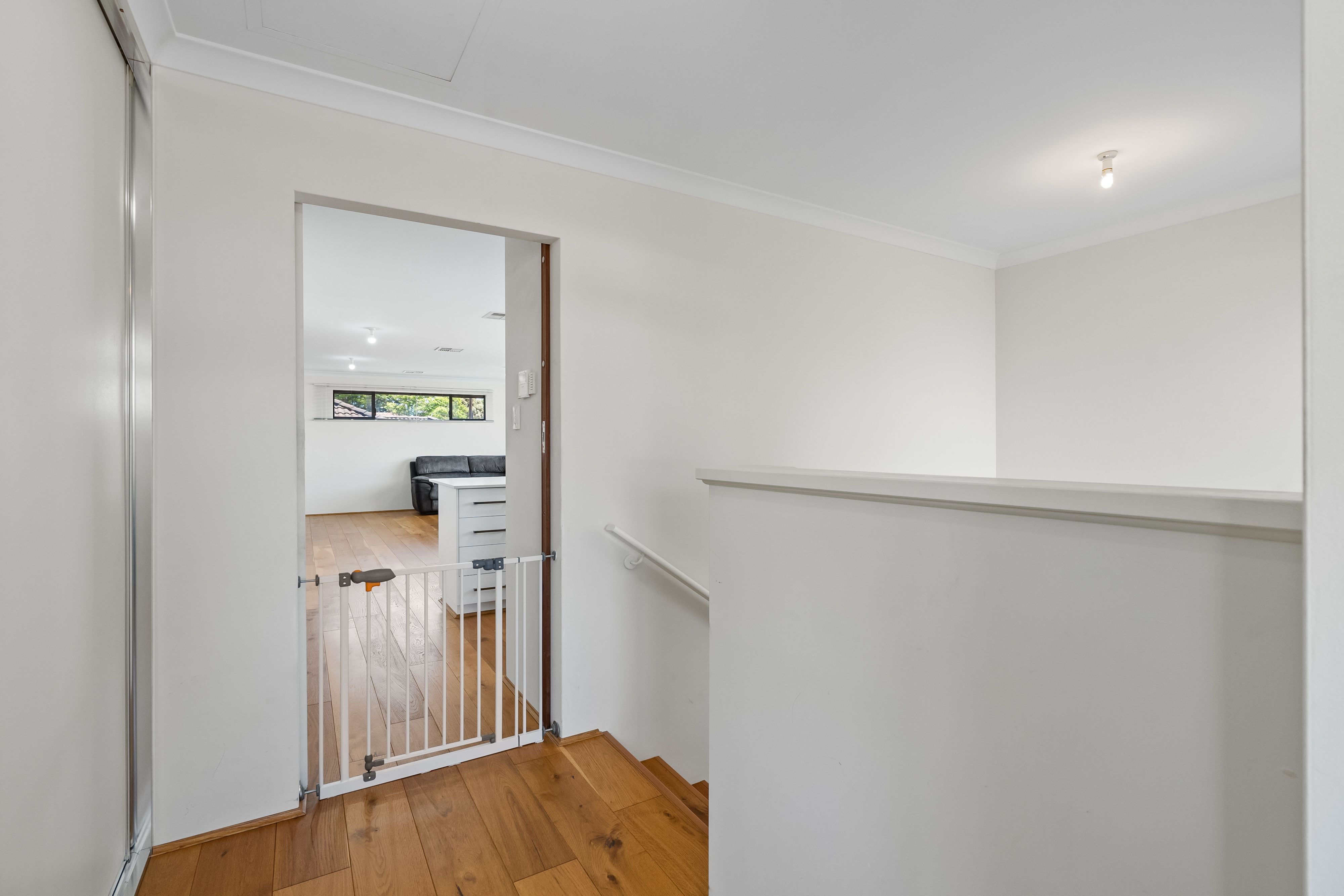 Real Estate For Sale 248C Corinthian Road East Riverton , WA