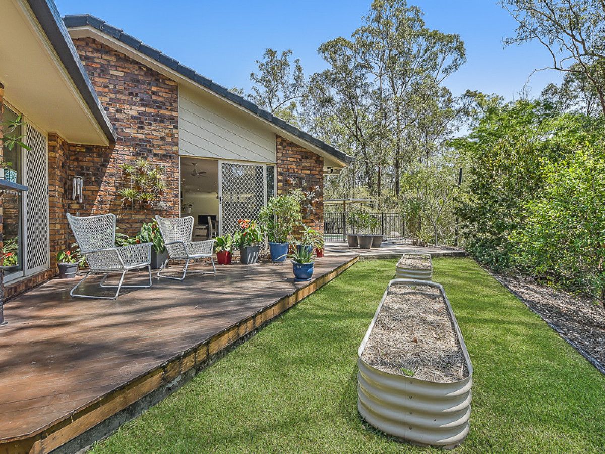 Real Estate For Sale 26 Peppermint Drive Cashmere , QLD