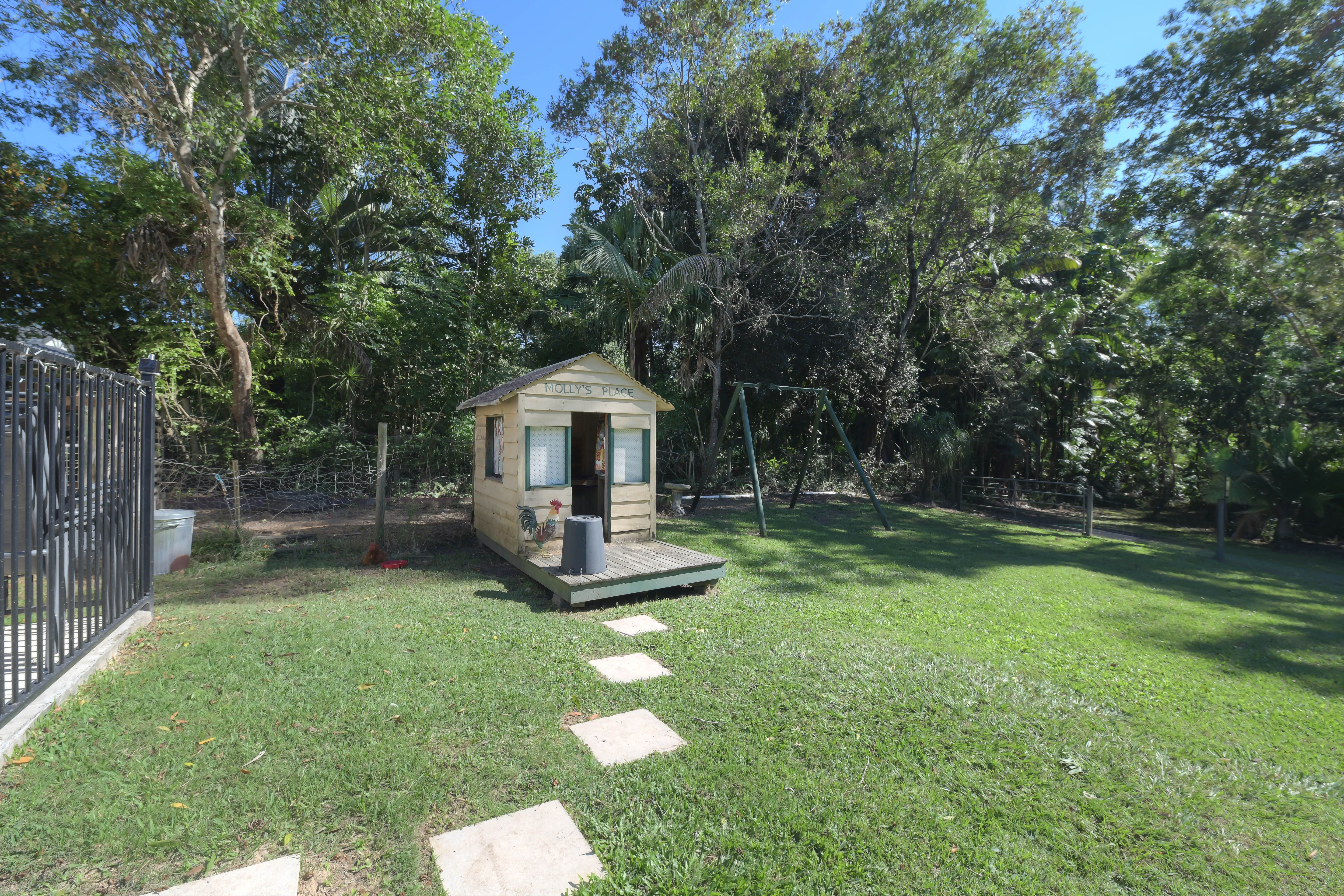 Real Estate For Sale 17 Sidney Drive Beerwah , QLD