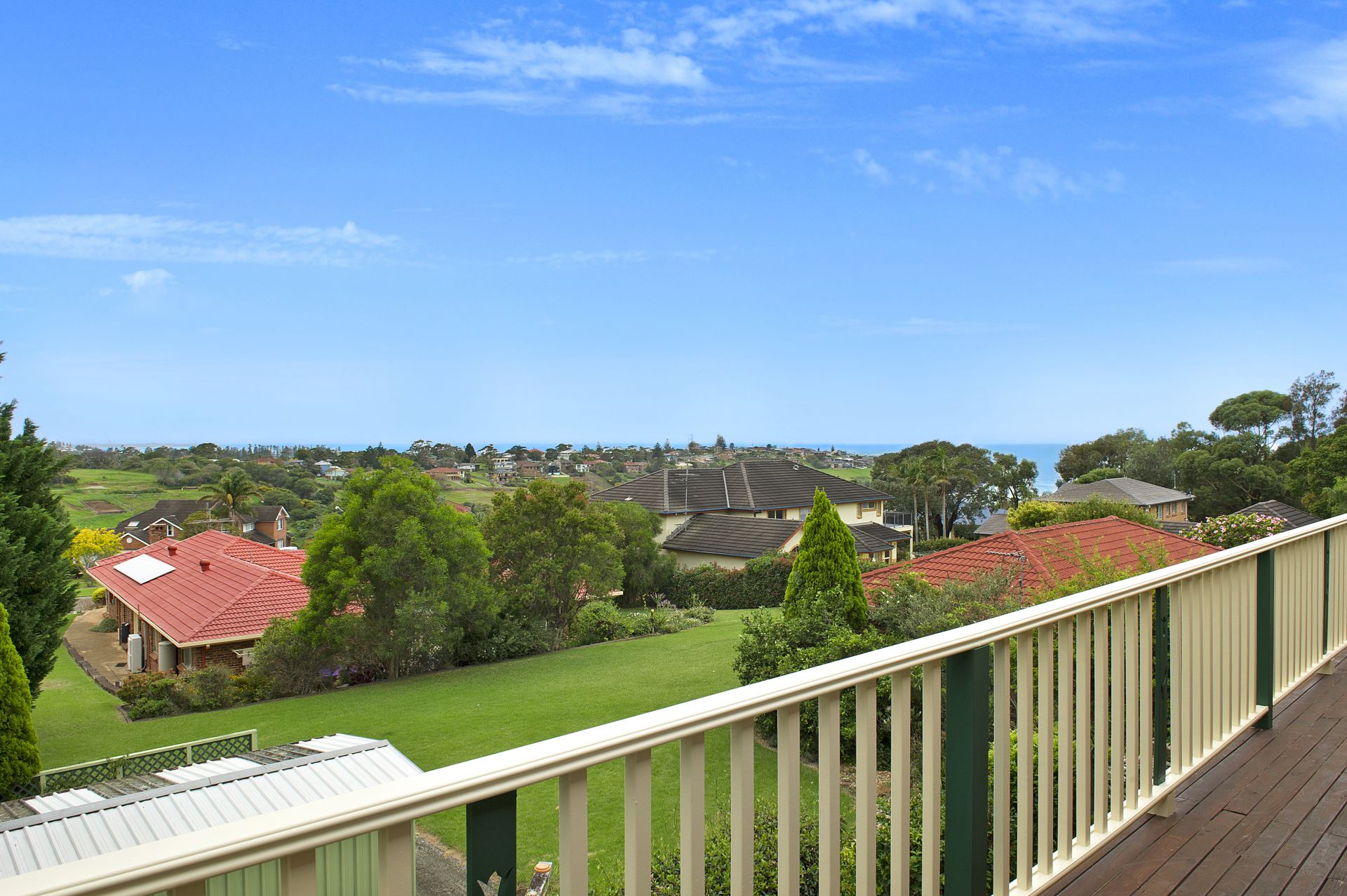 33A South Kiama Drive, Kiama Heights First National Coast & Country