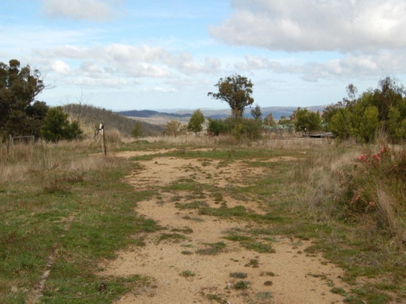 Real Estate For Sale 570 South Mountain Road Upper Plenty , VIC