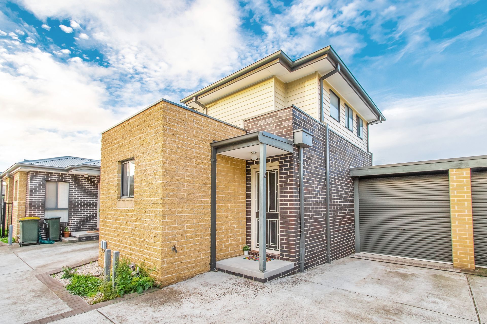 Real Estate For Sale 2/7 Dunolly Crescent Reservoir , VIC