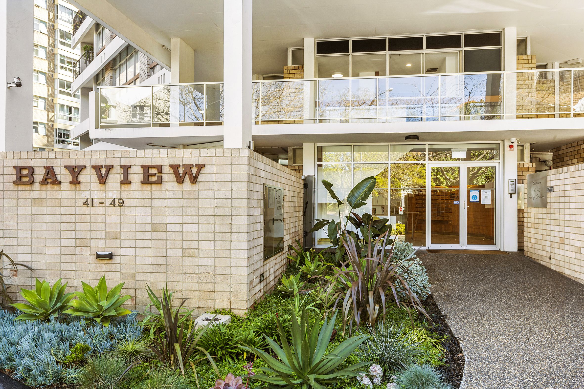 Sold 33/4149 Roslyn Gardens Elizabeth Bay , NSW 2011