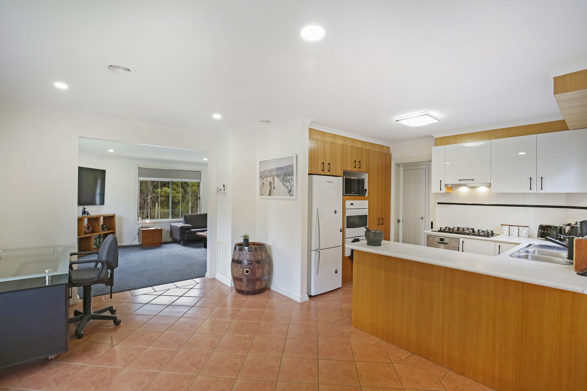 Real Estate For Sale 35 Gresswell Park Drive Watsonia , VIC