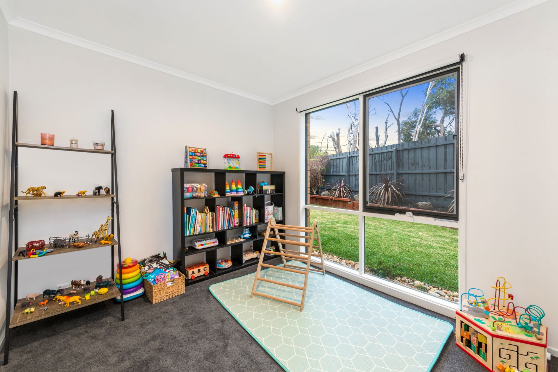 8 Daniel Drive, Langwarrin OBrien Real Estate