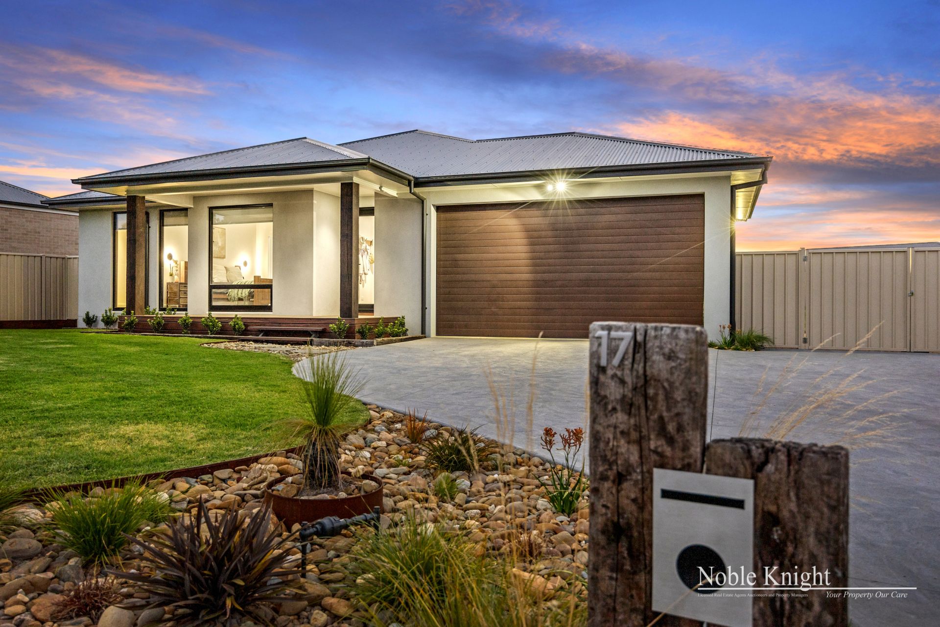 17 Newbery Chase, Yea Noble Knight