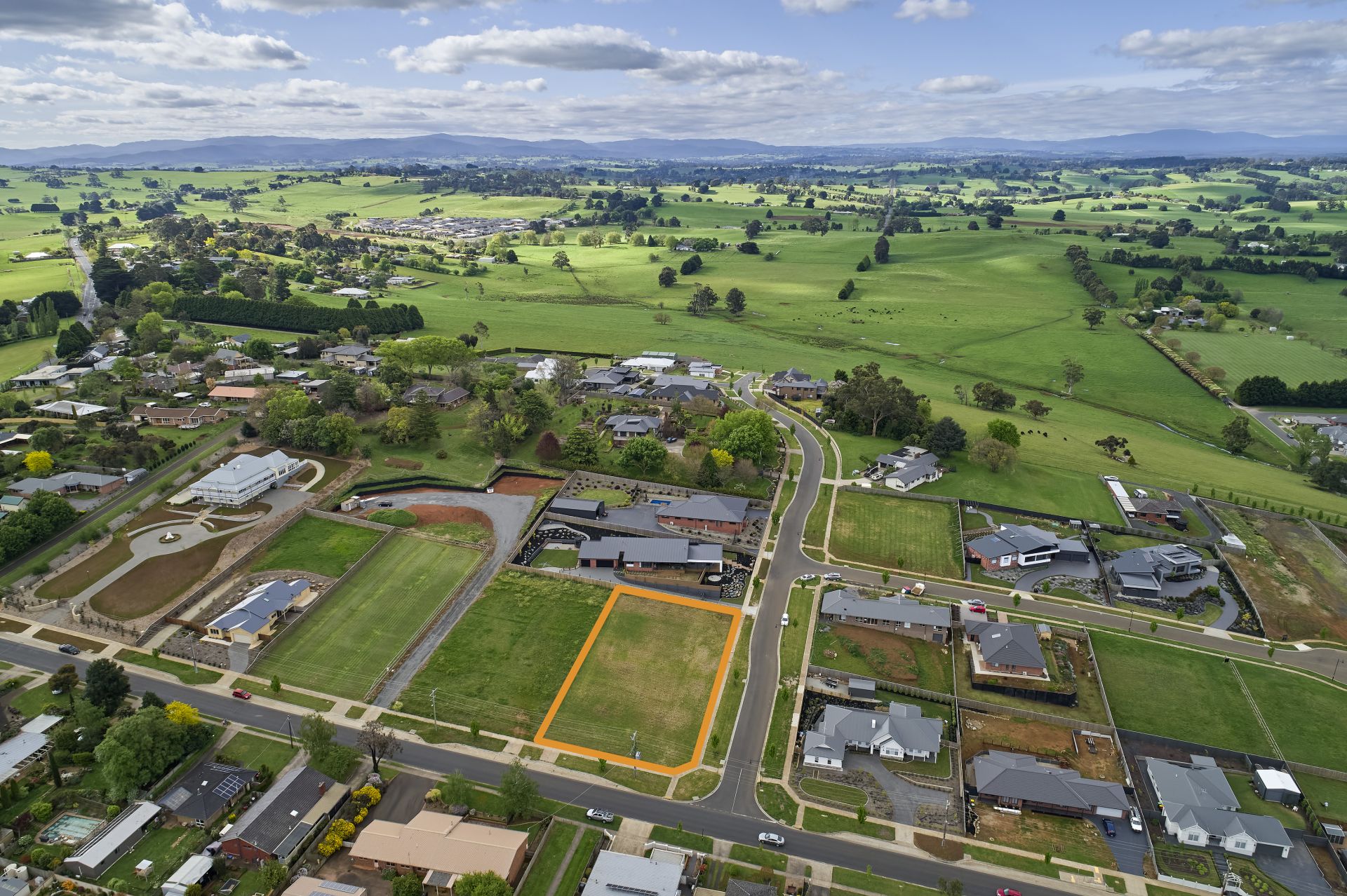 27 Stoddarts Road, Warragul OBrien Real Estate