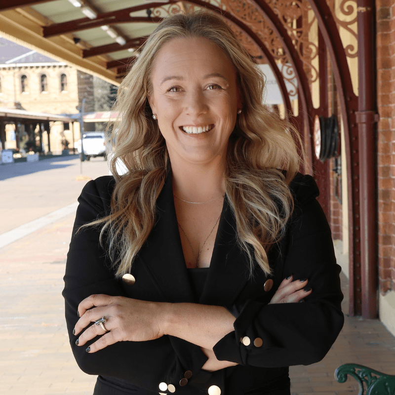 Walkom Real Estate Ami Hynds Real Estate Agent Walkom Real Estate Walkom Real Estate