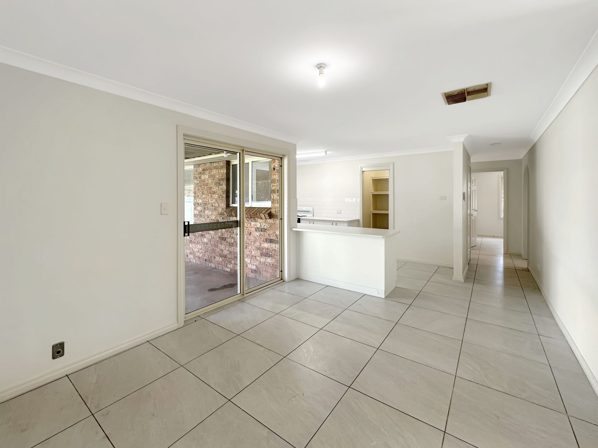 4 Canterbury Court, Dubbo Bob Berry Real Estate