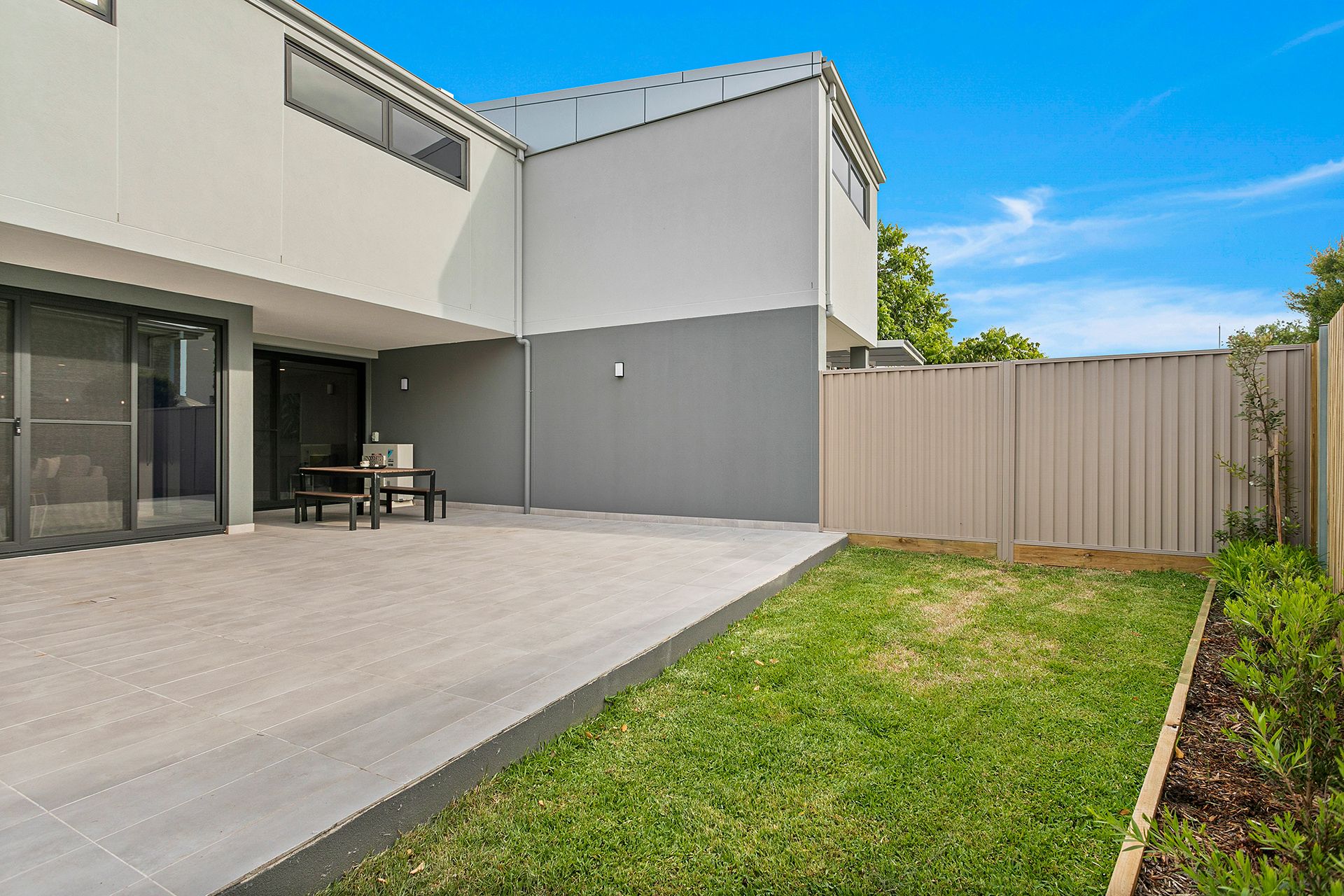 Real Estate For Lease 2/31 Meriel Street Sans Souci , NSW