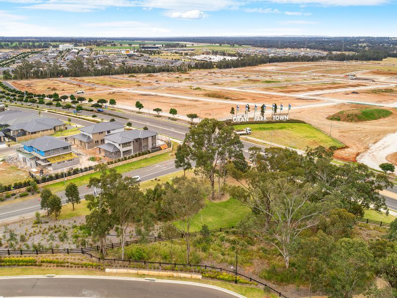 Real Estate For Sale 43 Thorpe Circuit Oran Park , NSW
