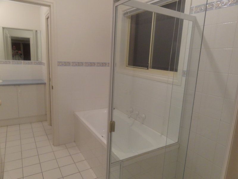 Real Estate For Lease 13 Sally Court Hallett Cove , SA